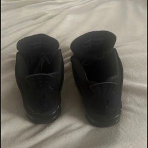 Black cat Jordan 4 used 4 times perfect condition no box